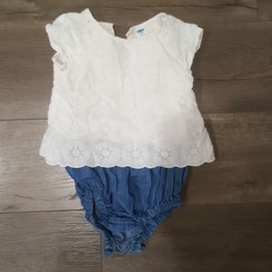 Girl's bodysuit